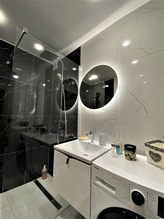 Apartament Zielona Nad Sanem Lägenhet Sanok Exteriör bild